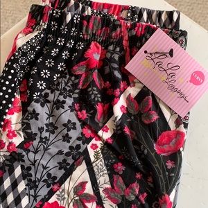 Leggings - black pink floral patchwork style